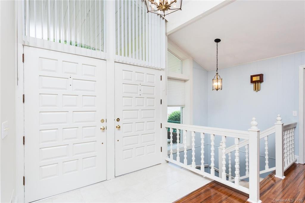22 Fairway Drive - Photo 3