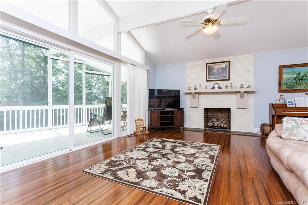 22 Fairway Drive - Photo 5