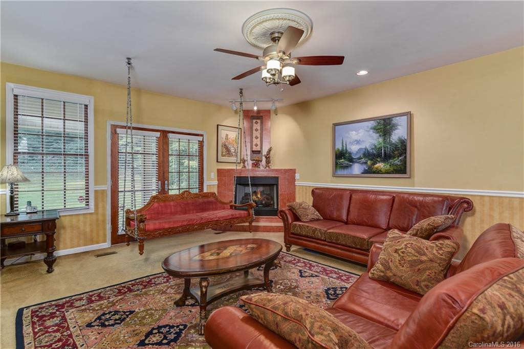31 Mineral Springs Road - Photo 8