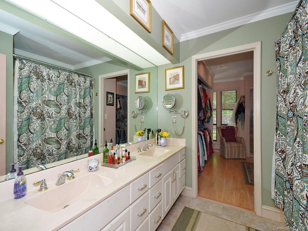 930 Indian Hill Road - Photo 15