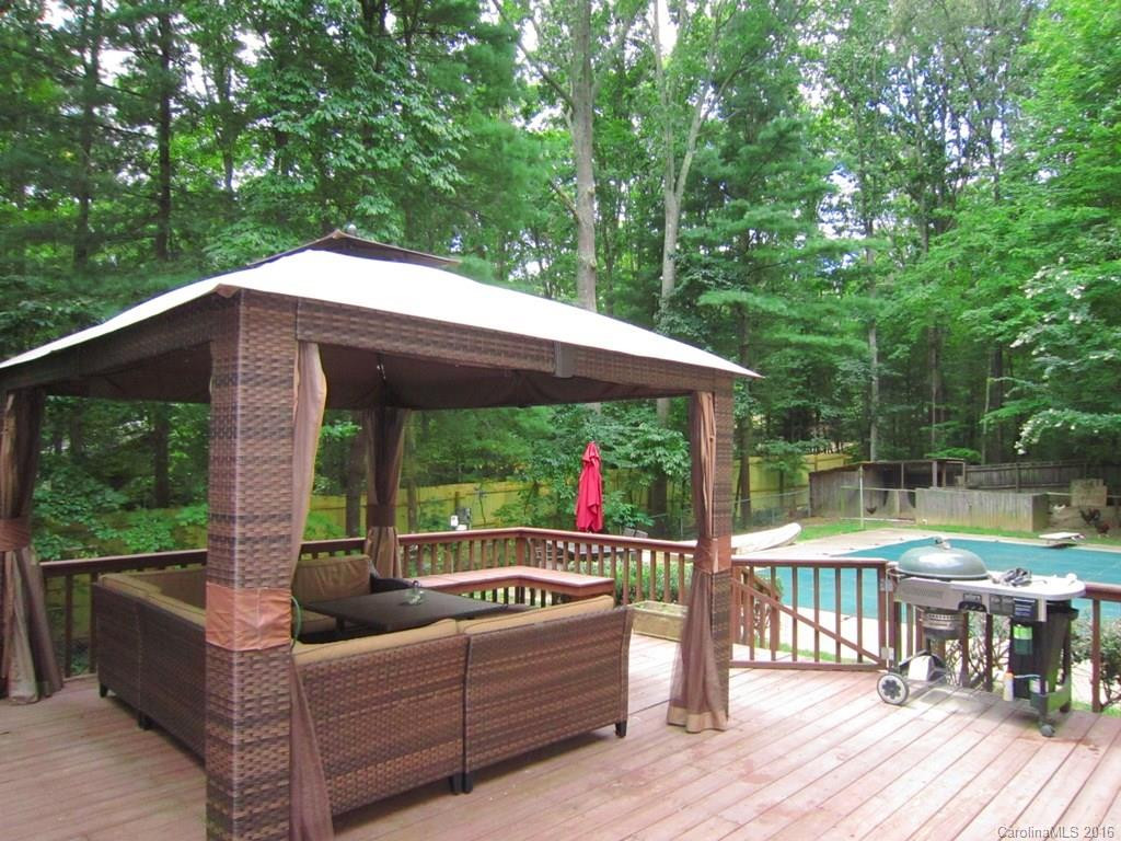 26 Glen Cove Road - Photo 20