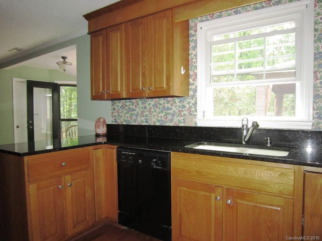 26 Glen Cove Road - Photo 6