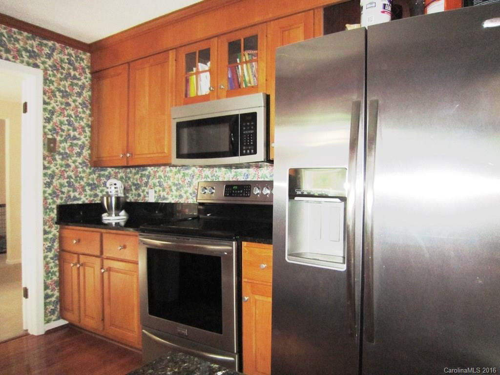 26 Glen Cove Road - Photo 8