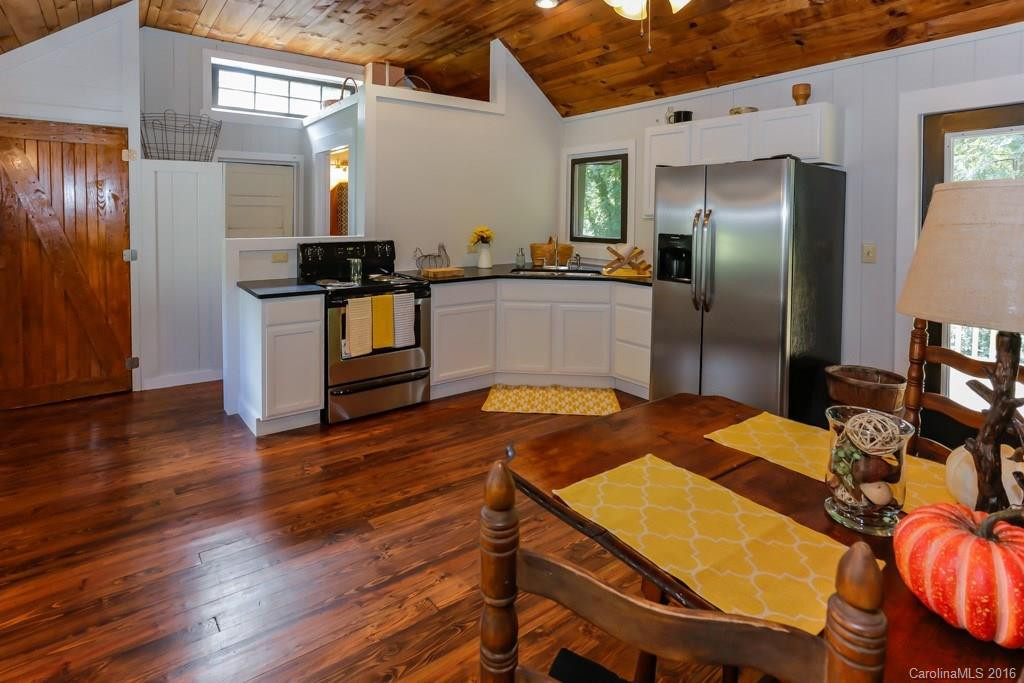202 Lake Lure Highway - Photo 3