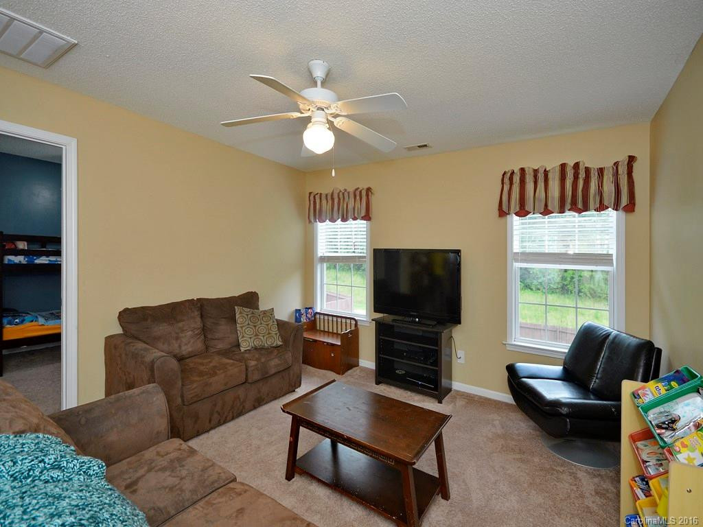 165 Wildbriar Road - Photo 14