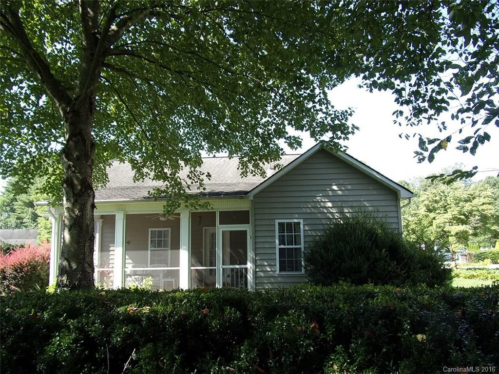 192 Cambridge Drive - Photo 2