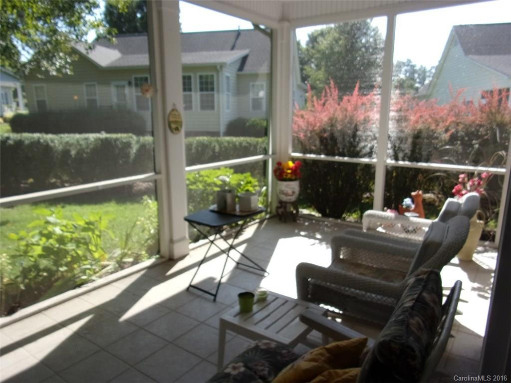 192 Cambridge Drive - Photo 9