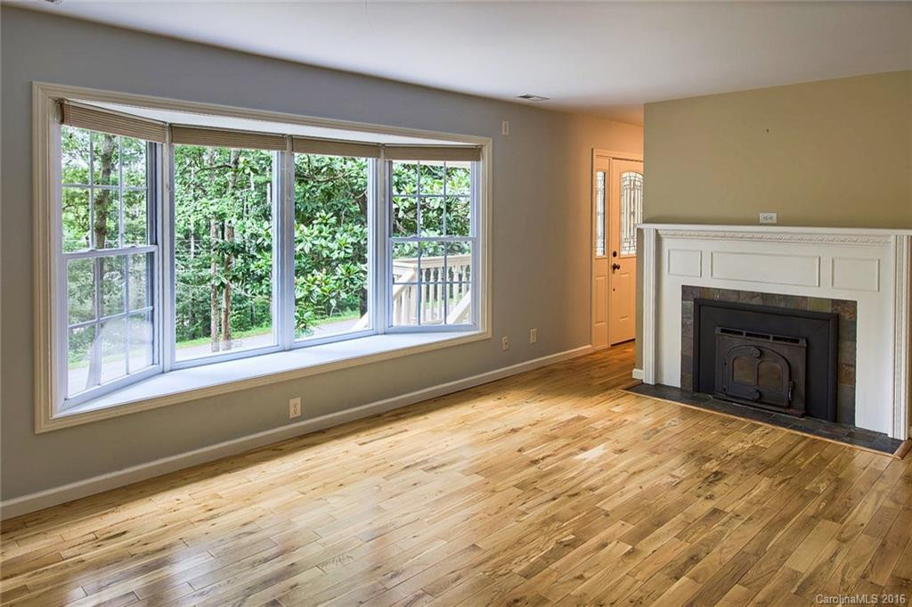 31 Glassy Mountain Drive - Photo 2