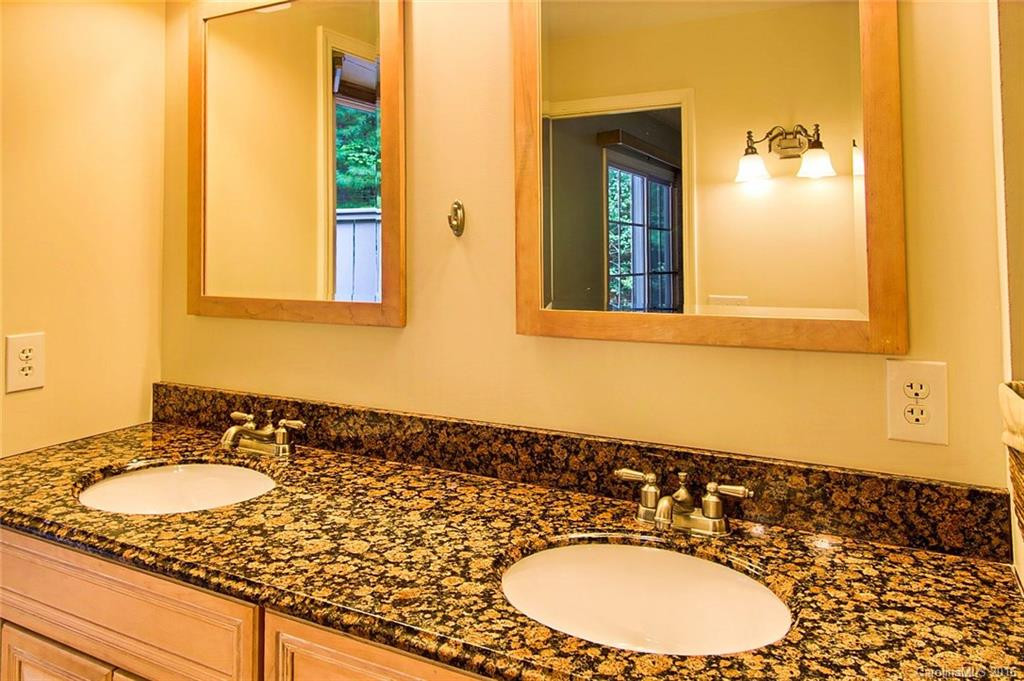 31 Glassy Mountain Drive - Photo 12