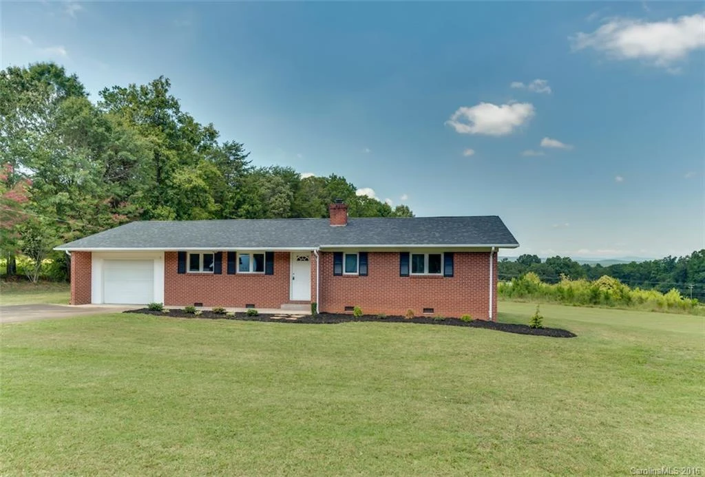 419 Hollis Road
