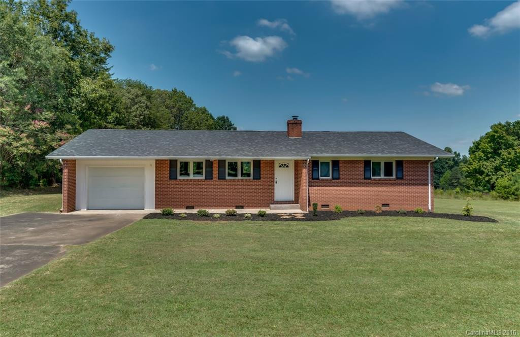 419 Hollis Road - Photo 2