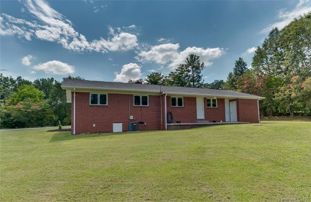 419 Hollis Road - Photo 5