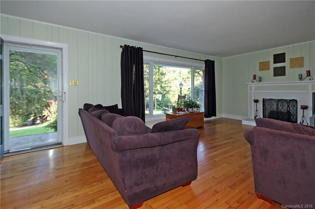 14 Forest Hill Drive - Photo 4