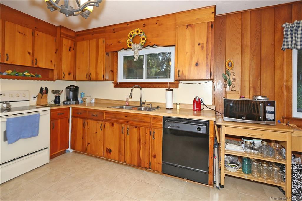 14 Forest Hill Drive - Photo 6