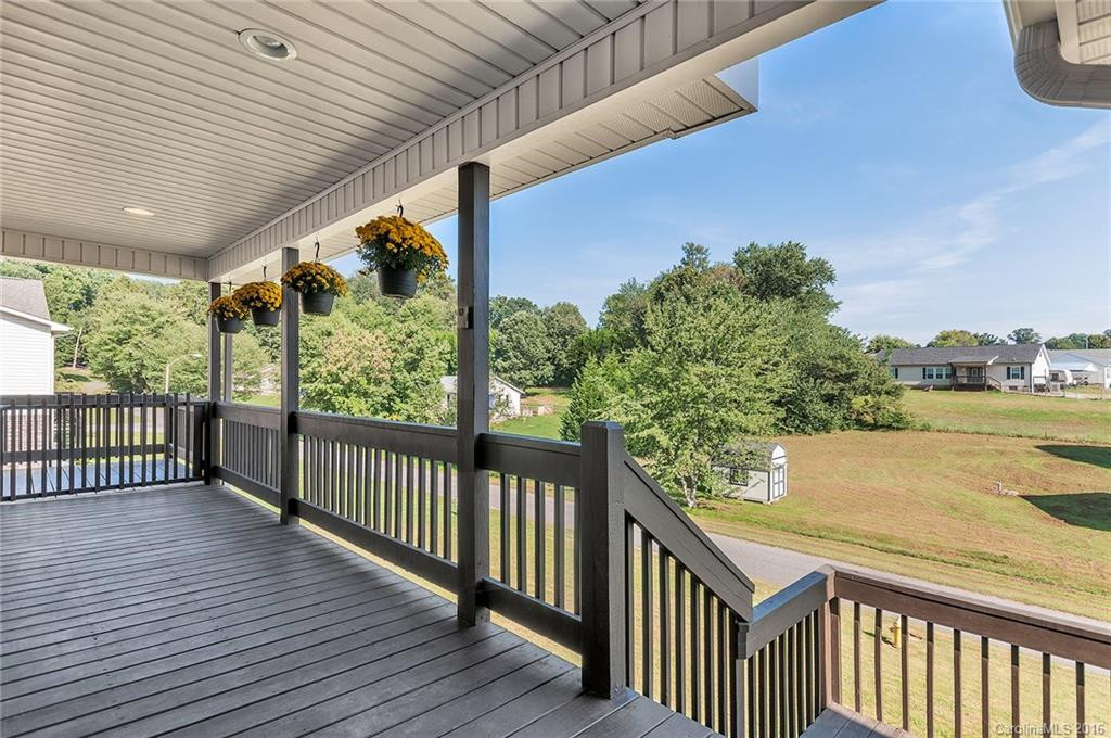 233 Morgan Road - Photo 3