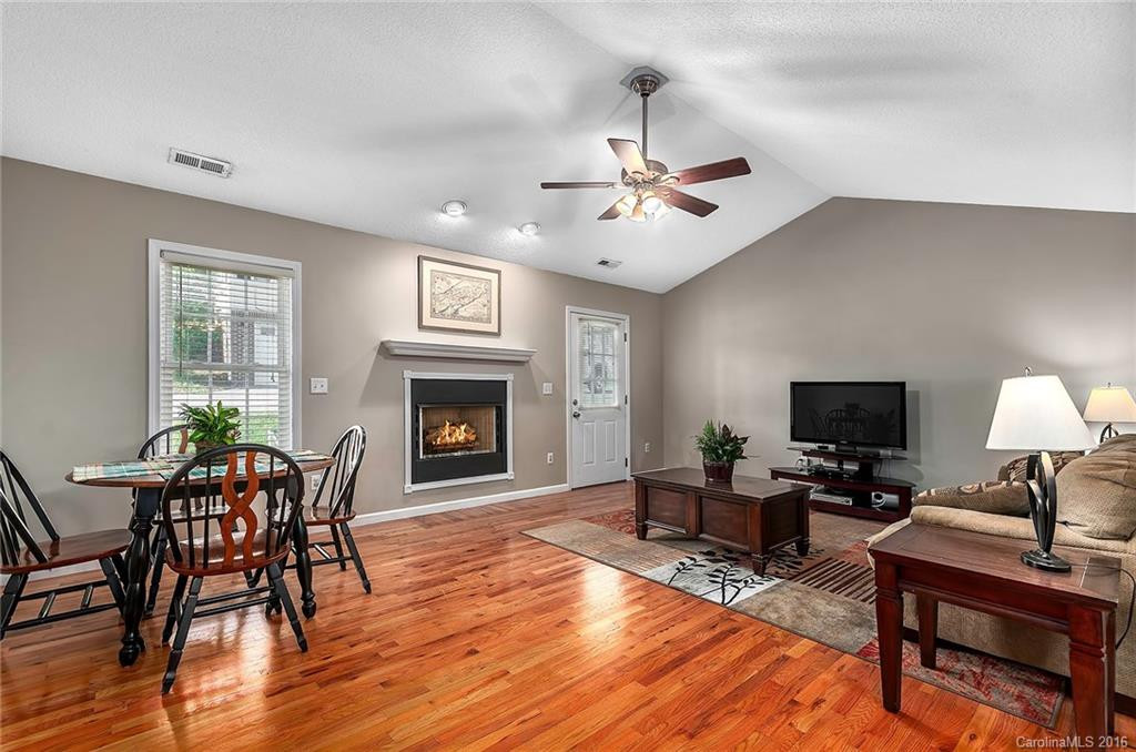 233 Morgan Road - Photo 4