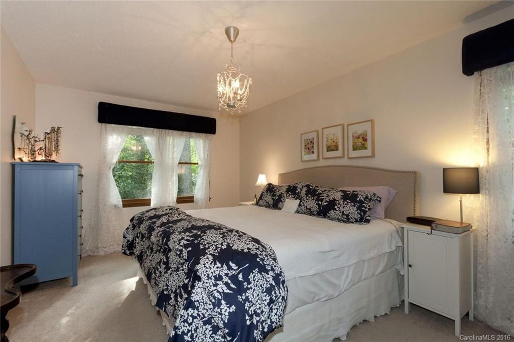 46 Falling Oak Lane - Photo 11