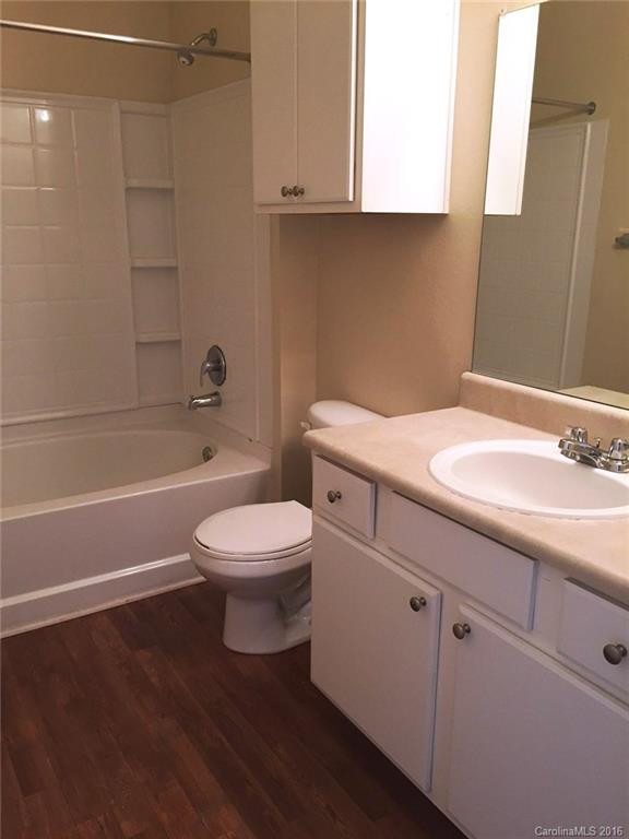 400 Vista Lake Drive #303 - Photo 9