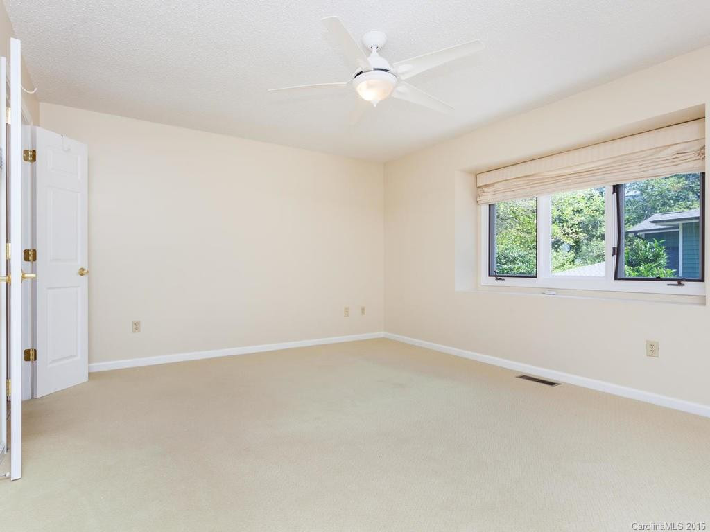 52 Bee Ridge Road - Photo 14