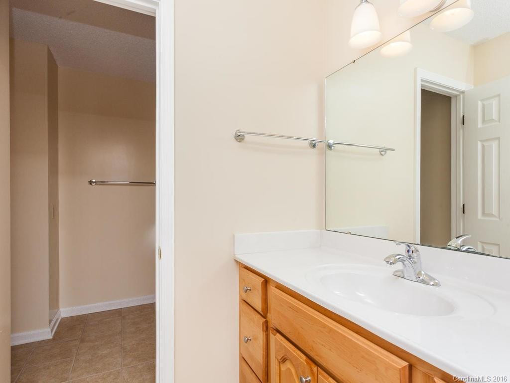 52 Bee Ridge Road - Photo 15