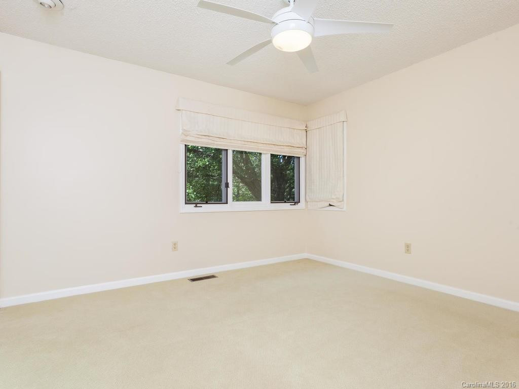 52 Bee Ridge Road - Photo 17