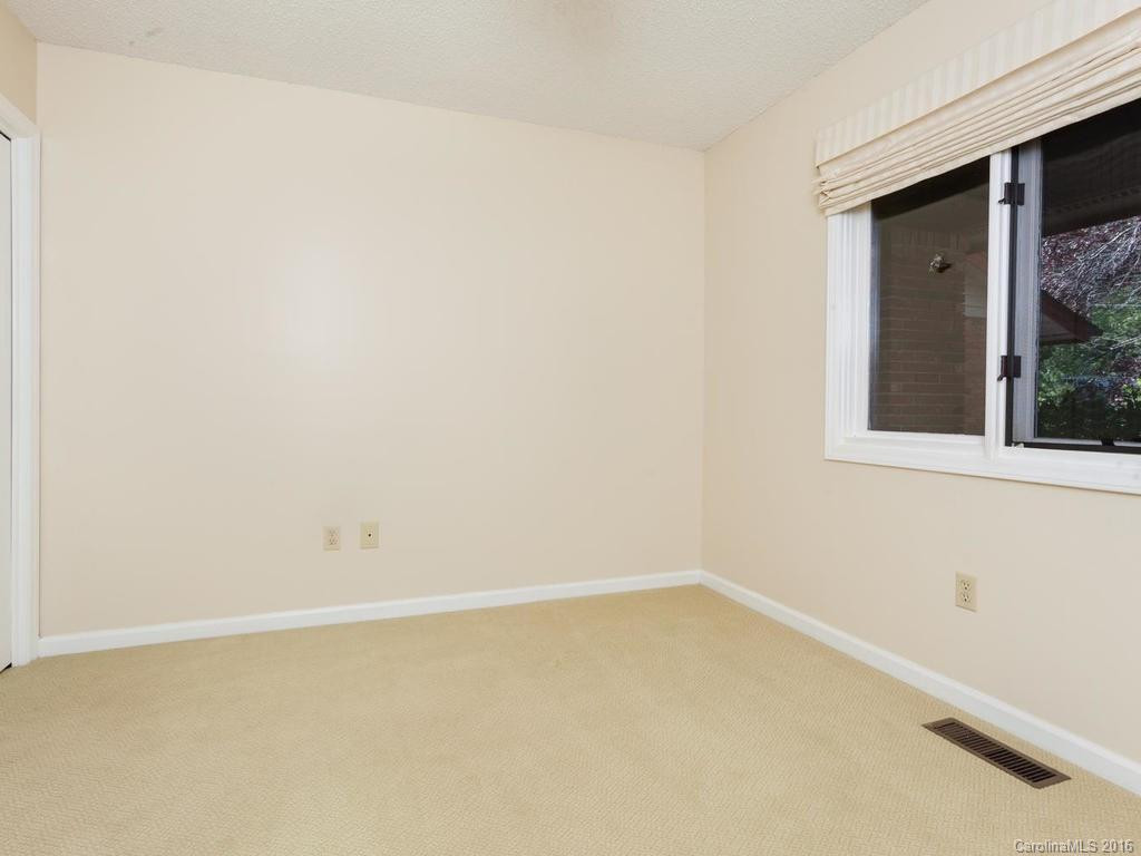 52 Bee Ridge Road - Photo 18
