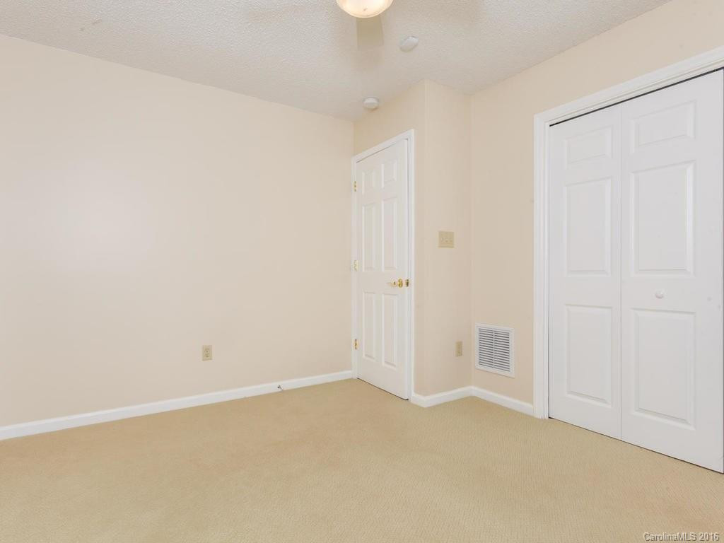 52 Bee Ridge Road - Photo 19