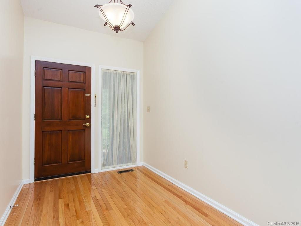 52 Bee Ridge Road - Photo 4