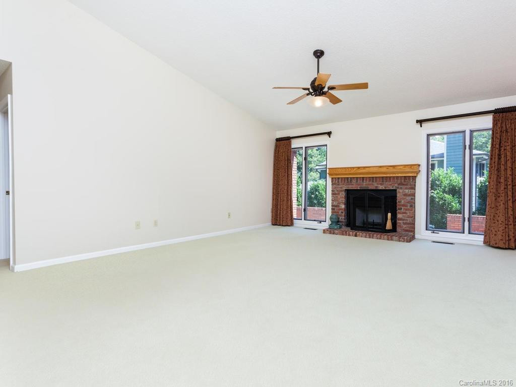 52 Bee Ridge Road - Photo 6