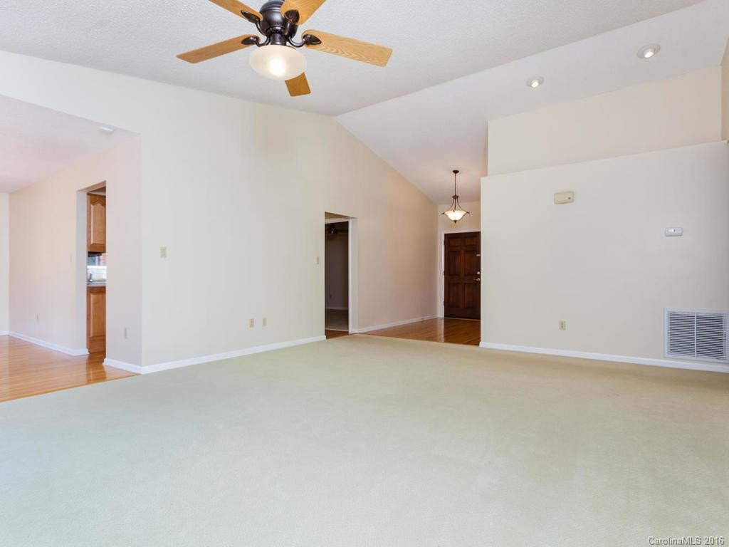 52 Bee Ridge Road - Photo 7