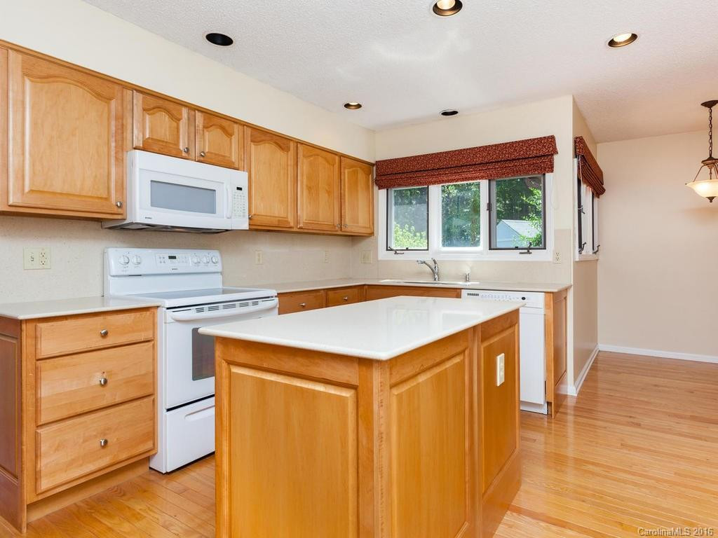 52 Bee Ridge Road - Photo 10