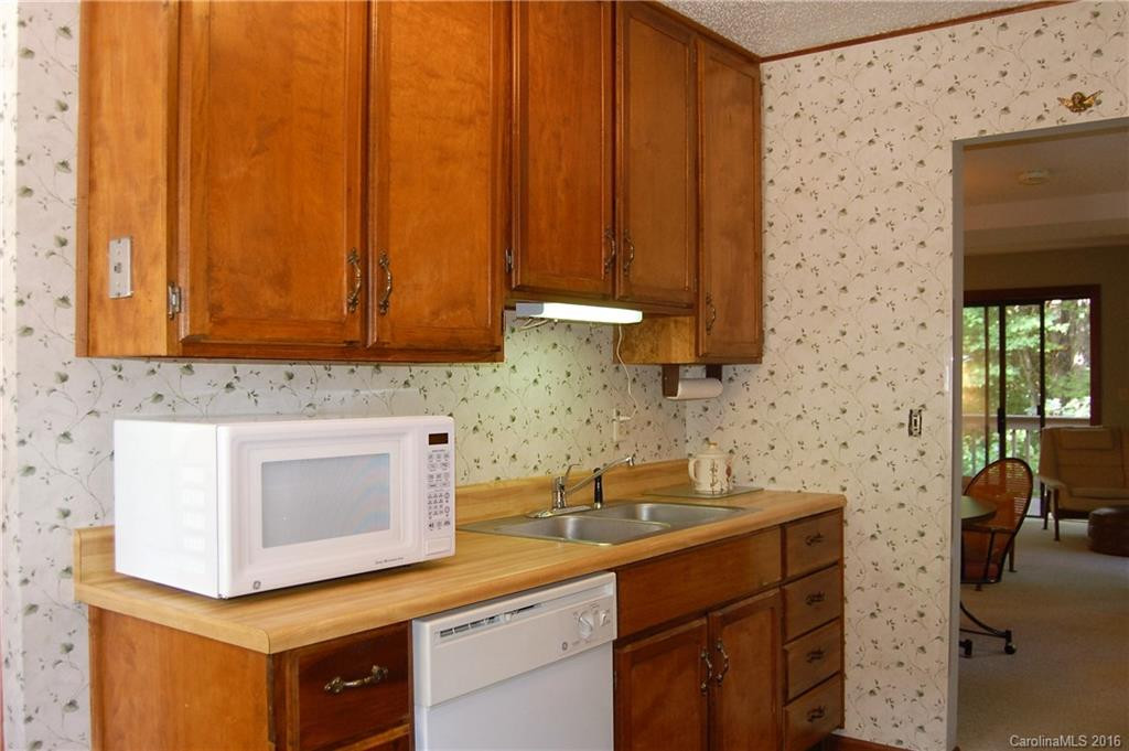 35 George Circle #8 - Photo 7