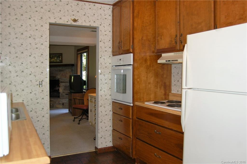 35 George Circle #8 - Photo 9