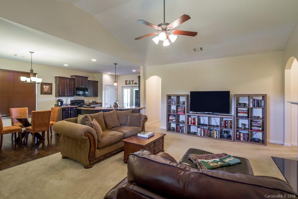 106 Beck Creek Circle #26 - Photo 4