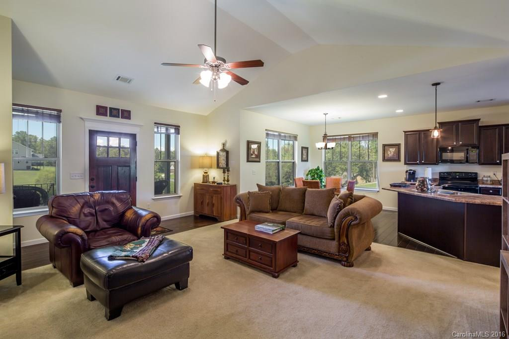 106 Beck Creek Circle #26 - Photo 5