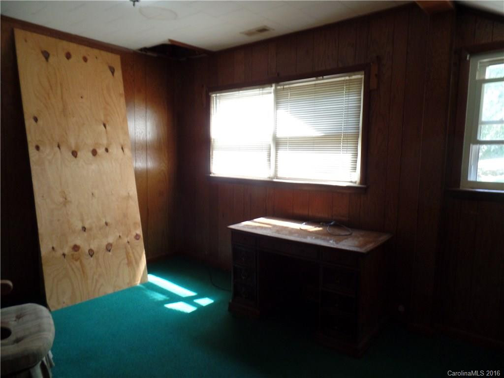 1598 Gilliam Mountain Road - Photo 11