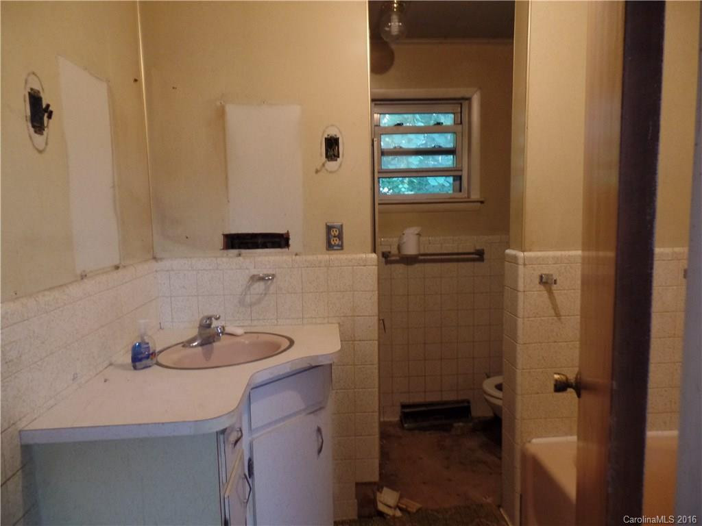 1598 Gilliam Mountain Road - Photo 12
