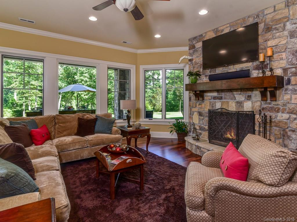 359 Walnut Valley Parkway - Photo 17