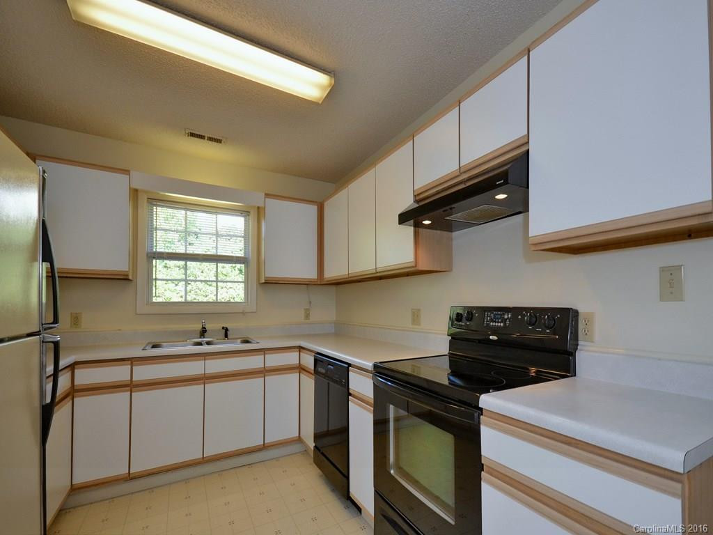 26 Sydney Lane - Photo 5
