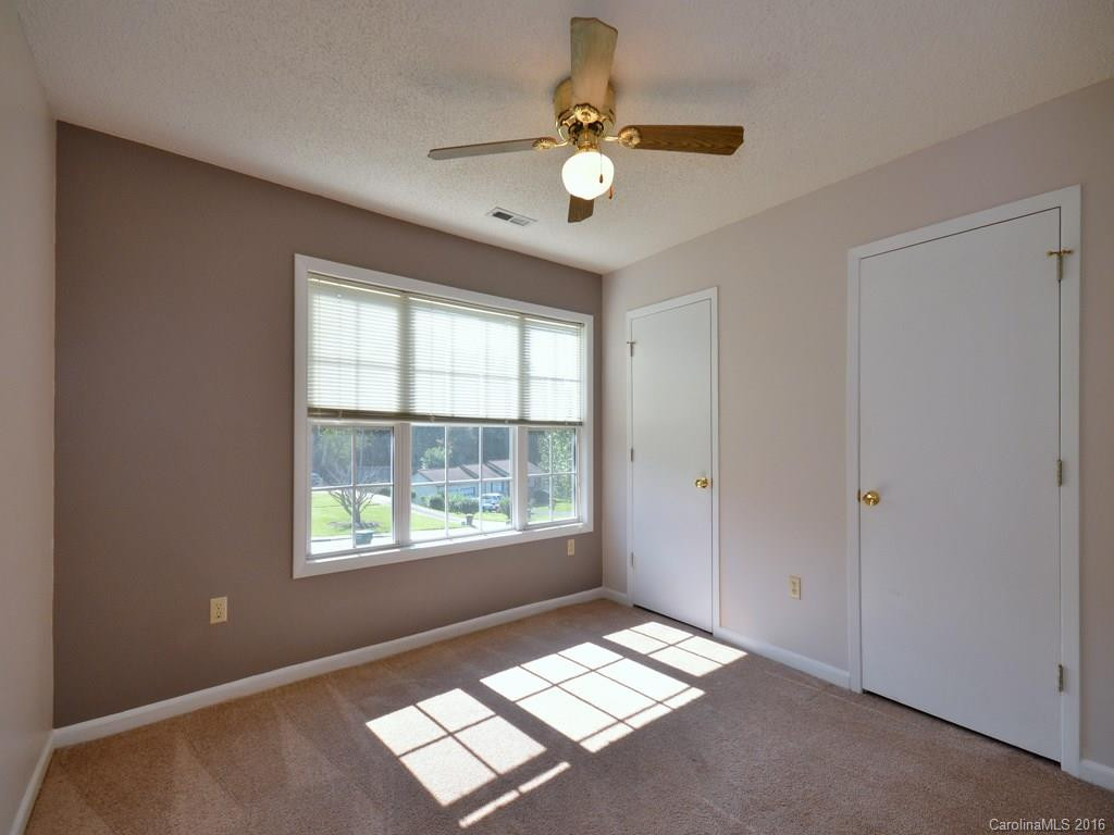 26 Sydney Lane - Photo 7