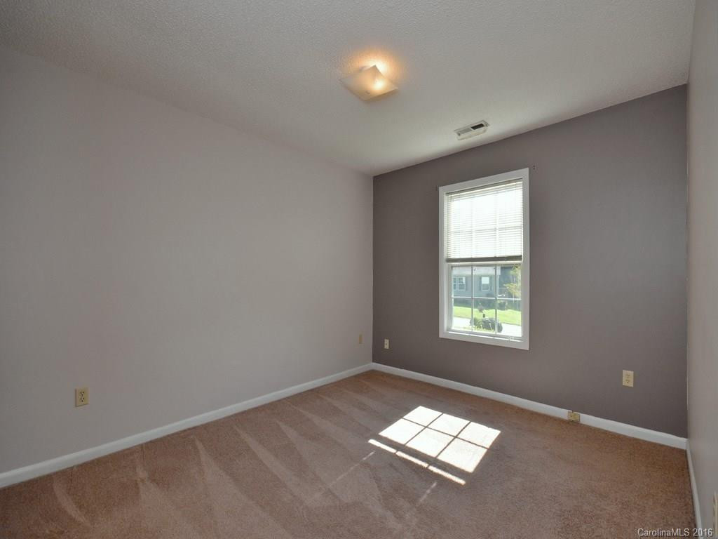 26 Sydney Lane - Photo 8