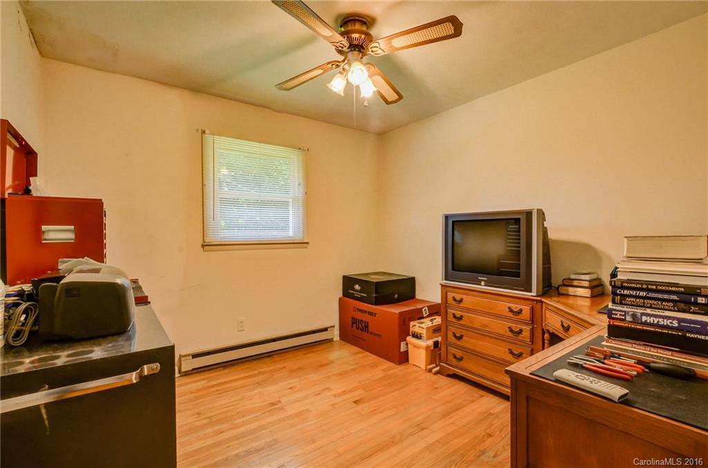 104 Summer Street - Photo 12