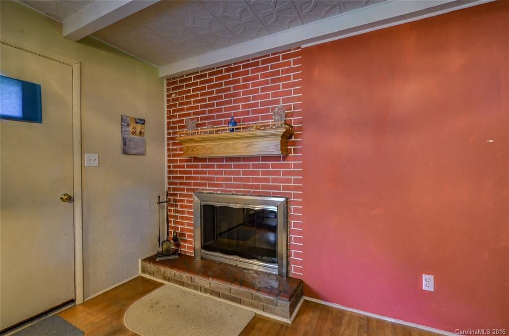 104 Summer Street - Photo 8