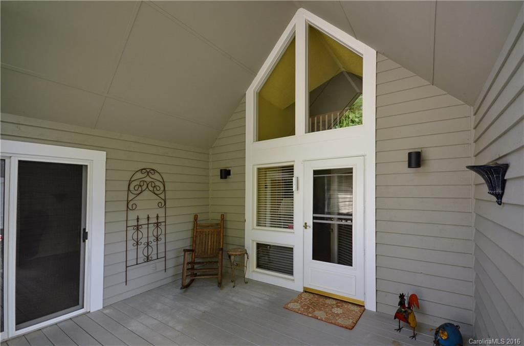 126 Overlook Drive #UNV-35 - Photo 2