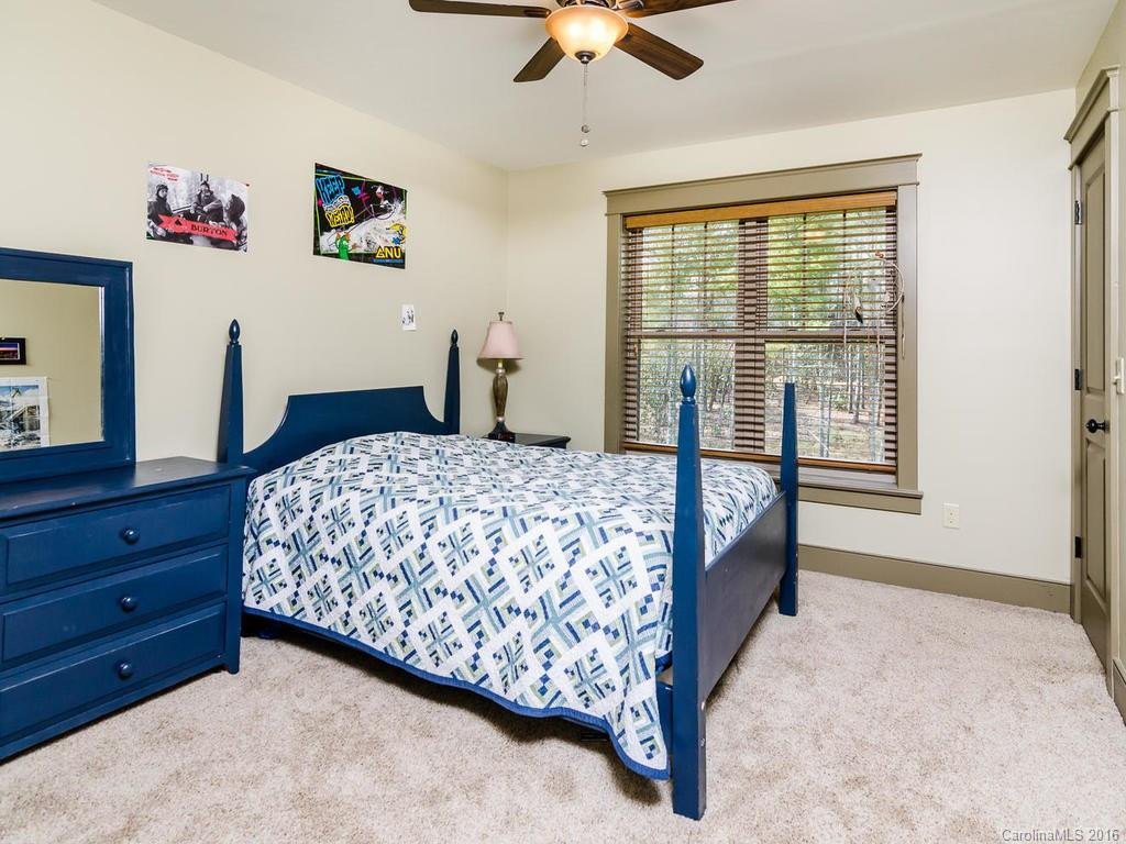 102 Bridgewater Drive - Photo 12