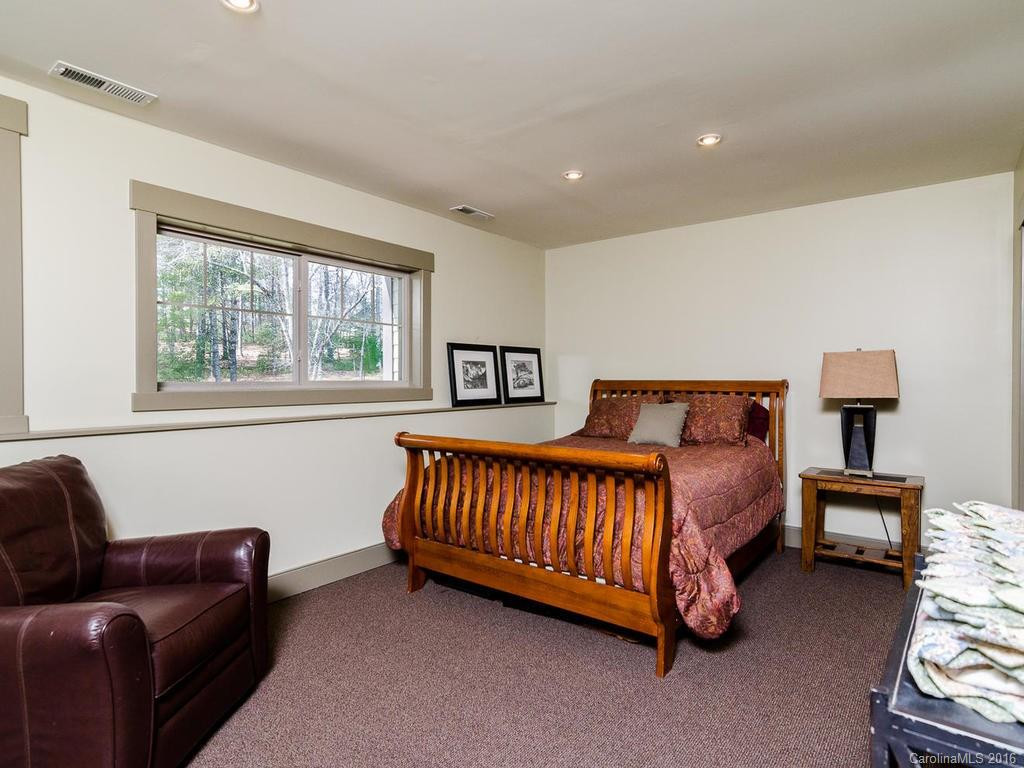 102 Bridgewater Drive - Photo 13