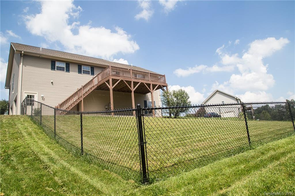 305 Hosta Court - Photo 4