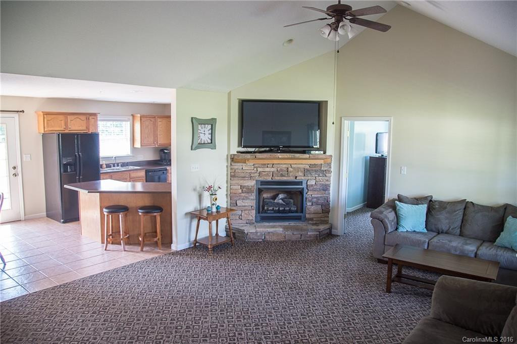 305 Hosta Court - Photo 7