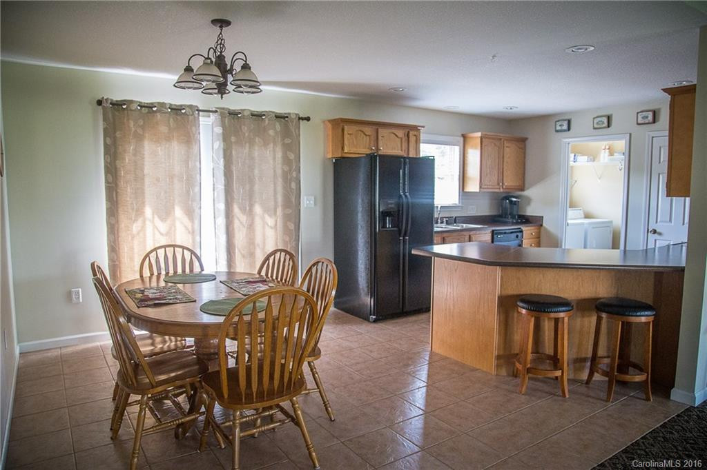 305 Hosta Court - Photo 9