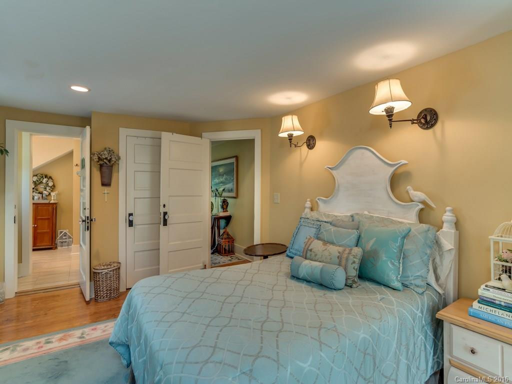 53 Lyncourt Drive - Photo 8